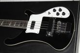 Baixo Rickenbacker Chines com Case